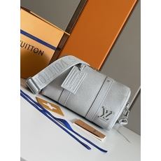 Mens Louis Vuitton Satchel Bags